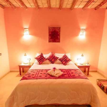 Dar El Janoub Hotel Merzouga Bagian luar foto