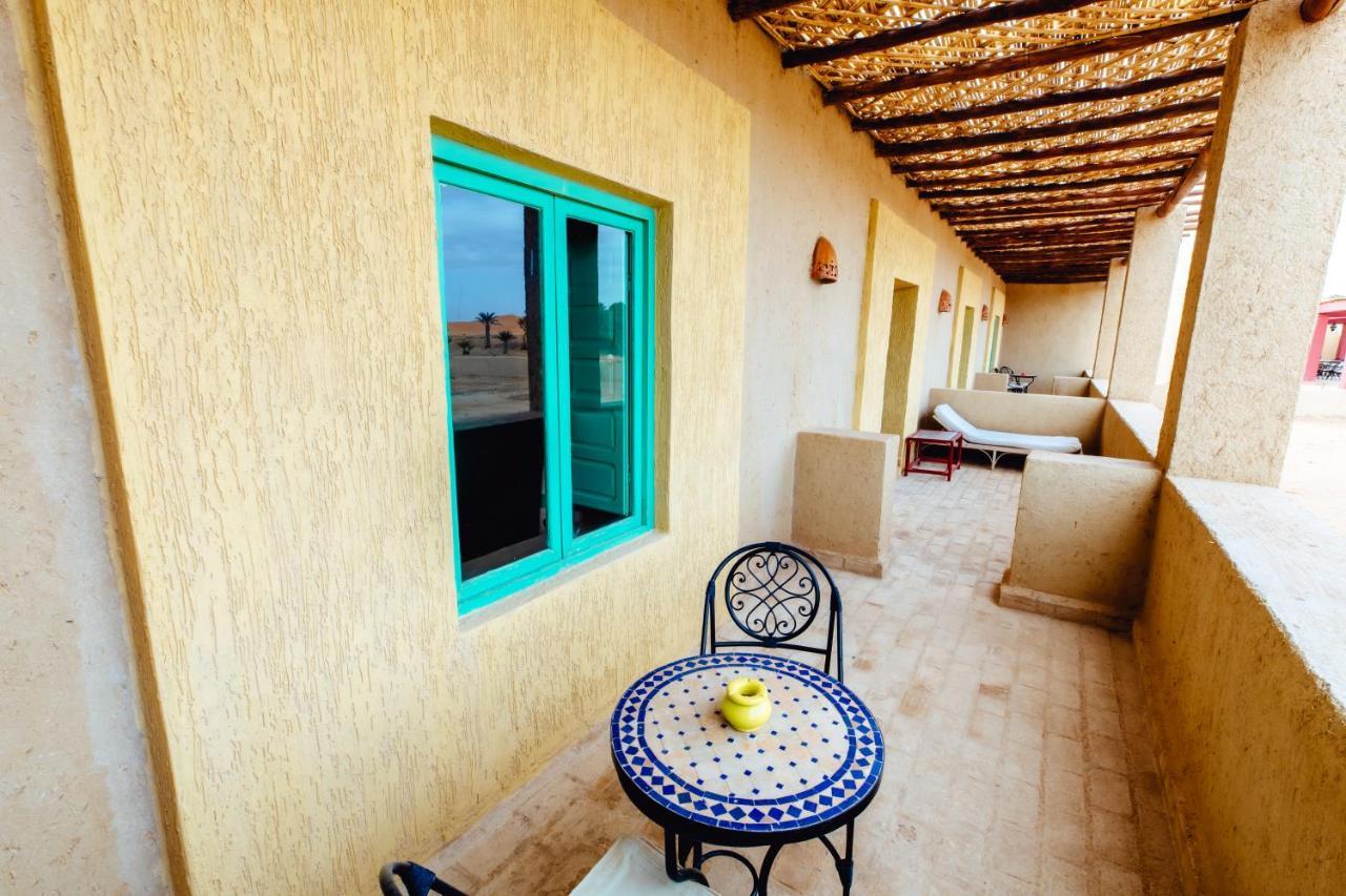 Dar El Janoub Hotel Merzouga Bagian luar foto