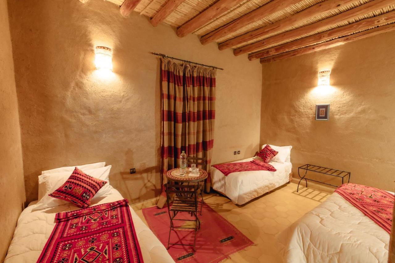 Dar El Janoub Hotel Merzouga Bagian luar foto