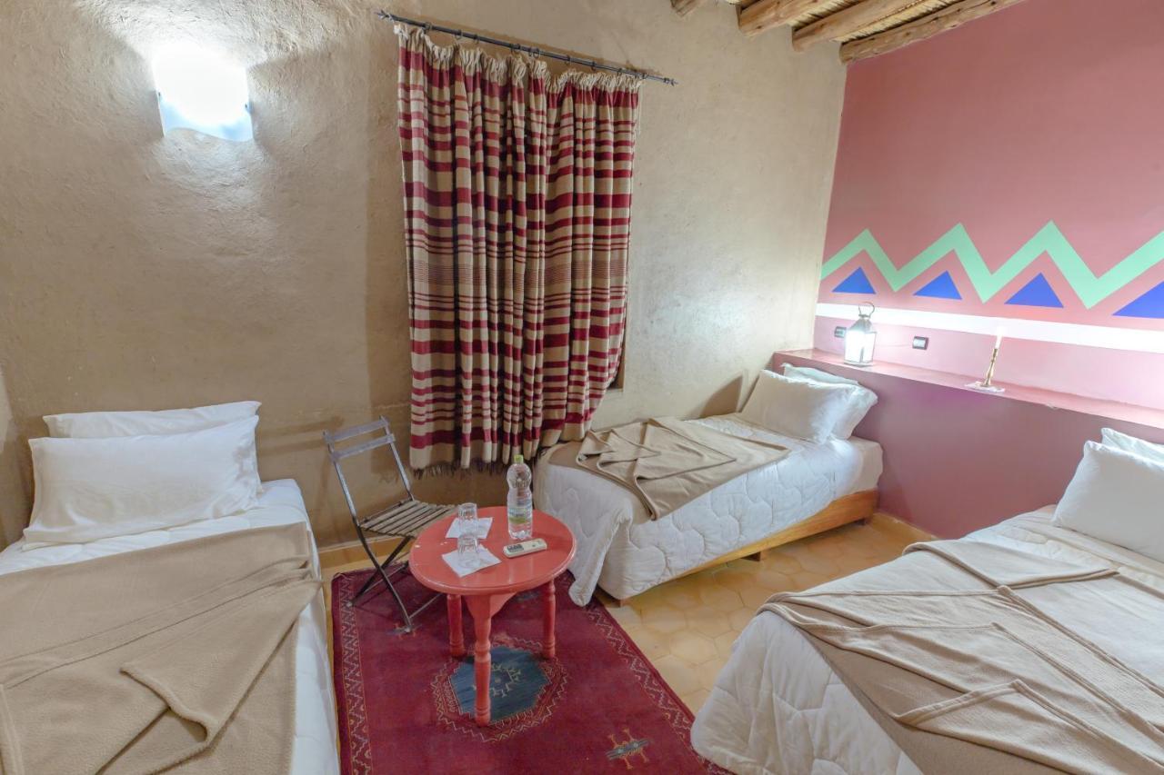 Dar El Janoub Hotel Merzouga Bagian luar foto