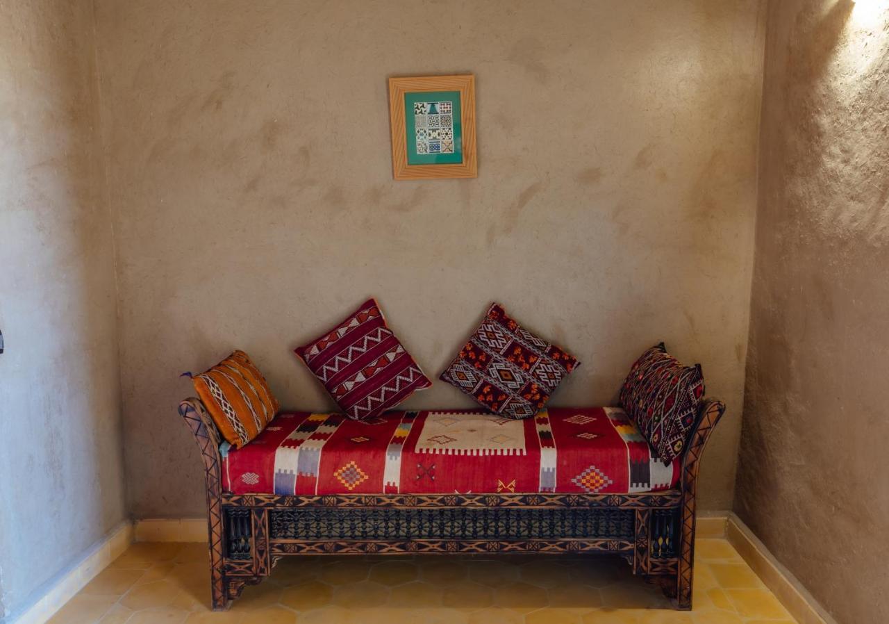 Dar El Janoub Hotel Merzouga Bagian luar foto